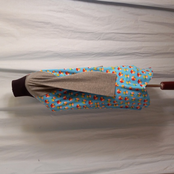 LuLaRoe M Randy Tee Shirt 3/4 Sleeve Blue Geometric Grey - Picture 6 of 8